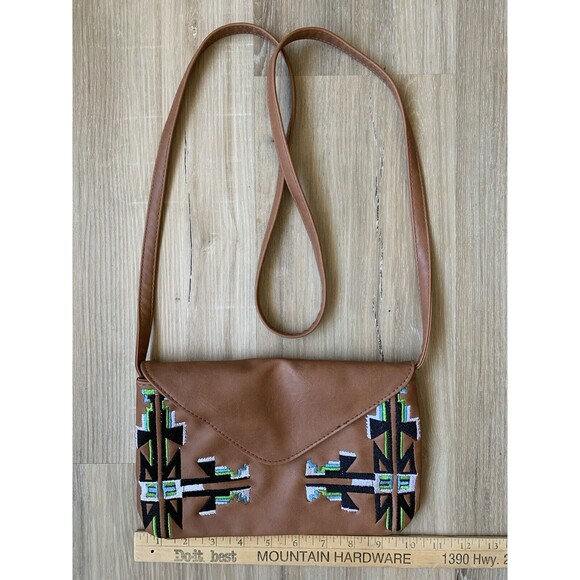 Southwest Designs Leather Bag Crossbody Woven Wool Accent Aztec Geometric EUC - Picture 1 of 9